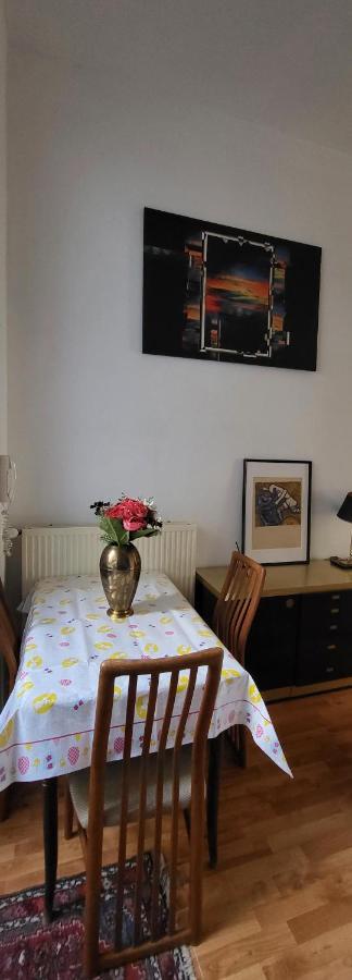 Bright Studio Close To Zaventem Airport 布鲁塞尔 外观 照片